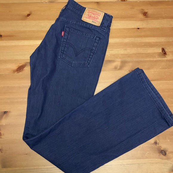 Excellent Condtion Levi’s - Picture 1 of 5